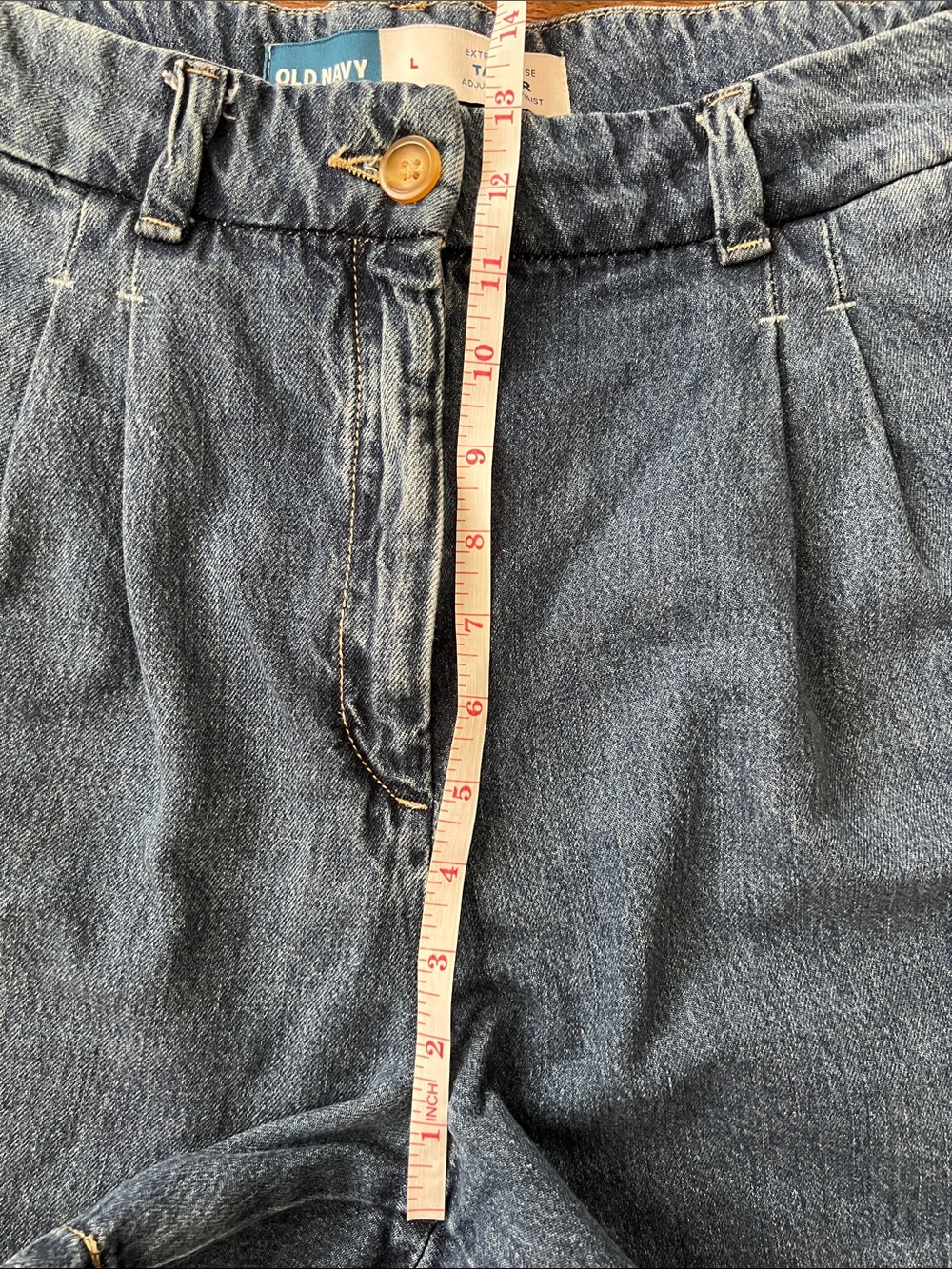 Old Navy High-Waist Blue Denim Shorts - Picture 6 of 7
